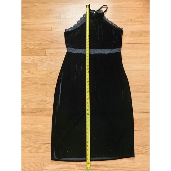 BCBG Generation Black Velvet Halter Dress Lace‎ Trim Party Cocktail - Picture 3 of 8